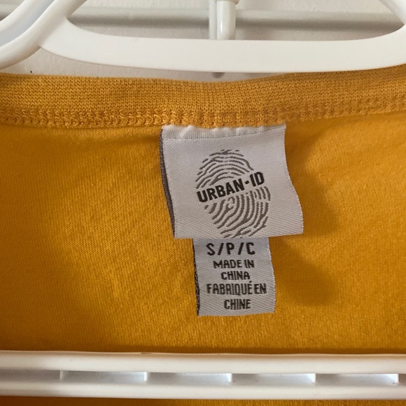 Hustle T-Shirrt - Picture 6 of 6